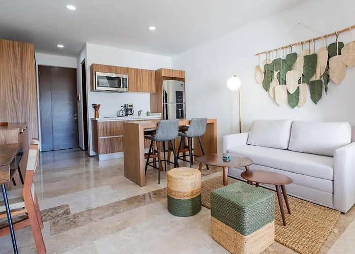 Stunning New With Rooftop Pool * Playa del Carmen