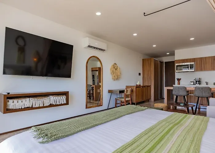Stunning New With Rooftop Pool Apartamento *