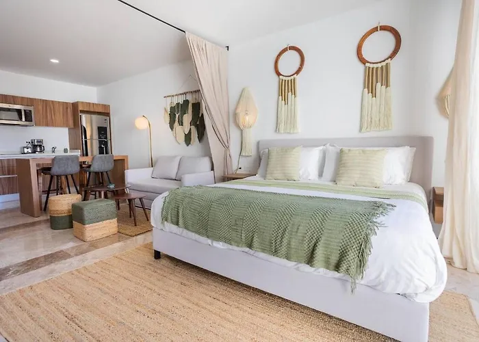 Stunning New With Rooftop Pool Apartamento