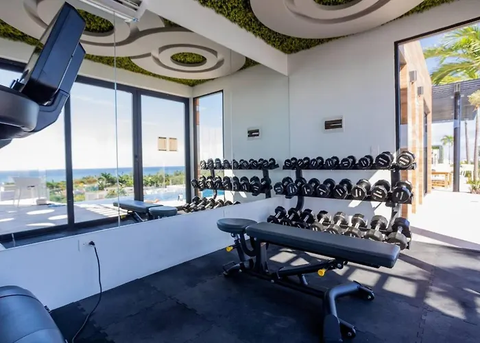 Stunning New With Rooftop Pool