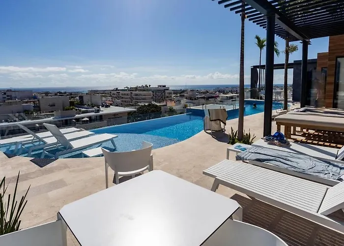 Stunning New With Rooftop Pool Apartamento